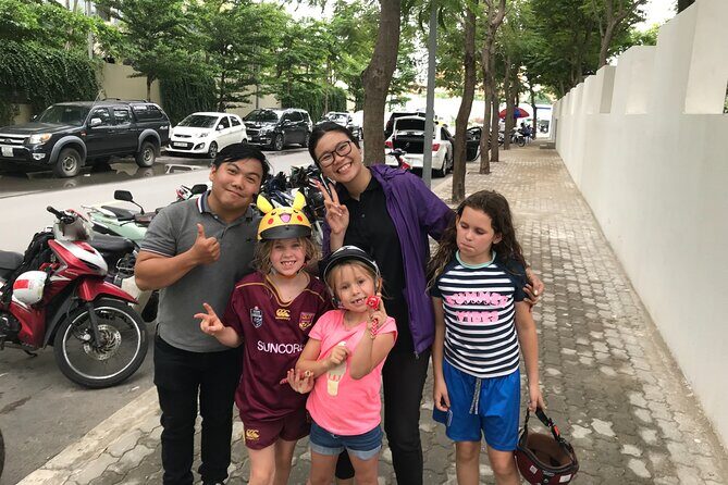 Ho Chi Minh city Sightseeing or Midnight nightlife by motorbike - The Sum Up