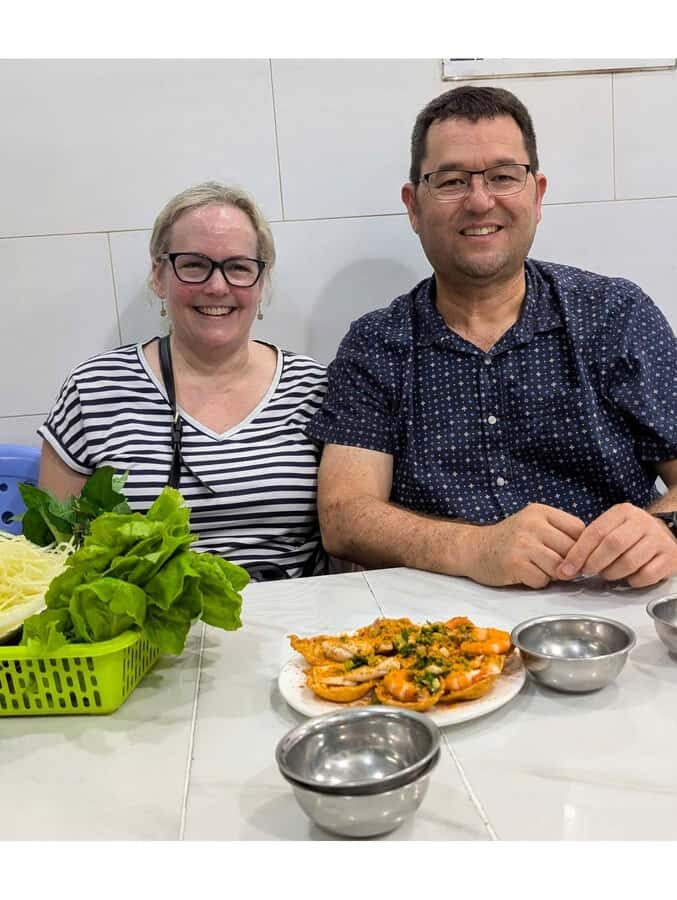 HO CHI MINH CITY: SUNSET AND FOOD TOUR BY MOTORBIKE 4 HOURS - The Itinerary Breakdown