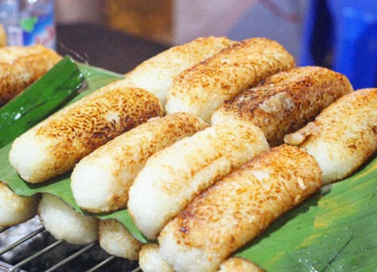 Ho Chi Minh City: Vegetarian Street Food Tour in Saigon - The Tasting Options: From Light to Feast