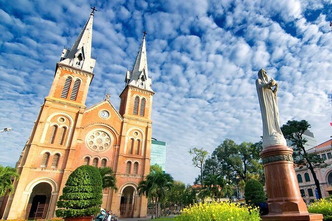 Ho Chi Minh City With Cu Chi Tunnel Tour - Full Day - A Detailed Look at the Tour Experience