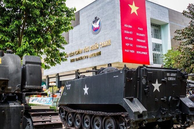 Ho Chi Minh Historic and Iconic Landmarks Half Day Guided Tour - What Makes This Tour Stand Out