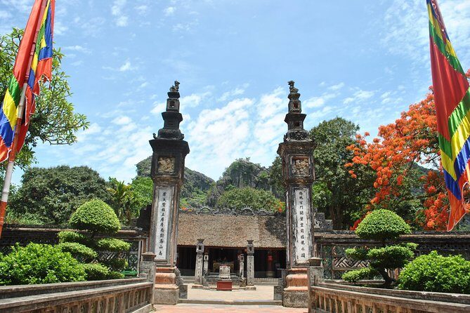 Hoa Lu - Tam Coc - Bich Dong Pagoda One Day: sampan boat trip and bicycle ride - Who Would Enjoy This Tour?