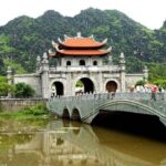 Hoa Lu to Trang An and Mua Cave 1 Day Trip from Ha Noi - Practical Tips for Making the Most of the Tour