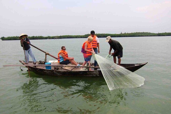 Hoi An Basket Boat and Cooking Class at Tra Nhieu Eco Village - Who Will Love This Tour?