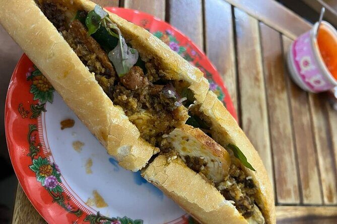 Hoi An by night tour from Da Nang: Food tasting and boat trip - In-Depth Look at the Itinerary