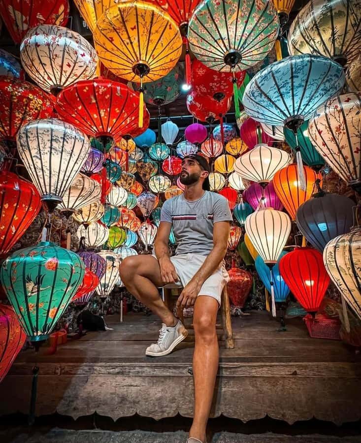 Hoi An: Hoai River Boat Trip by Night with Release Lantern - Who is this experience best suited for?