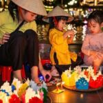 Hoi An: Night Boat & Lantern Experience - The Lantern Release