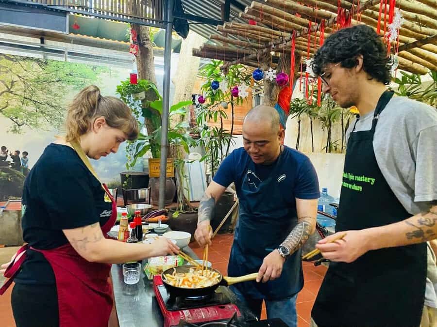 Hoi an: Vegan Cooking Class with Lantern-Making - The Value of This Cooking & Culture Experience