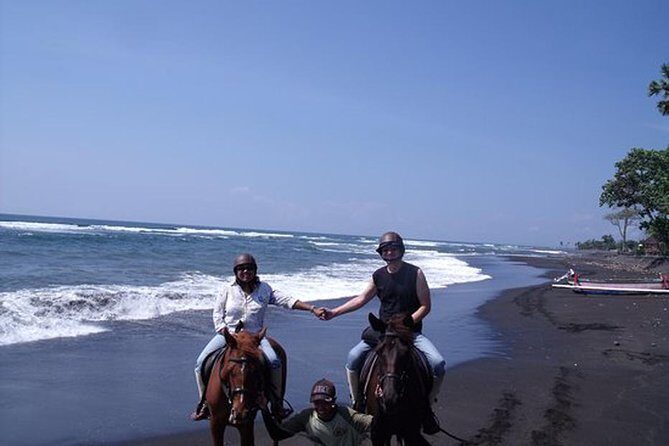 Horse Riding on the Black Sand Beach and Free Hotel Transfers - What to Expect from the Experience