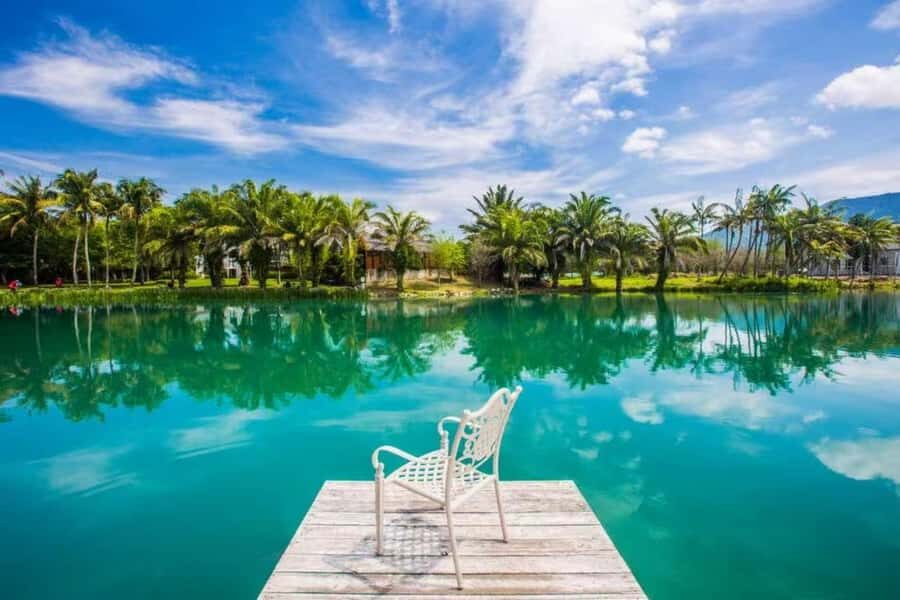 Hualien Leisure Tour: A Day Trip Through Mountains and Sea