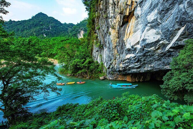 Hue Phong Nha Cave Group Tour - Detailed Day-by-Day Breakdown