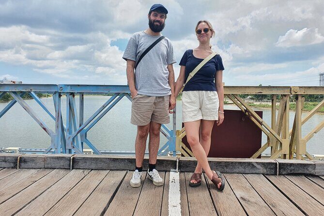 Hue to DMZ Tour: Explore Vinh Moc Tunnel and Khe Sanh Combat Base - Authenticity and Review Insights