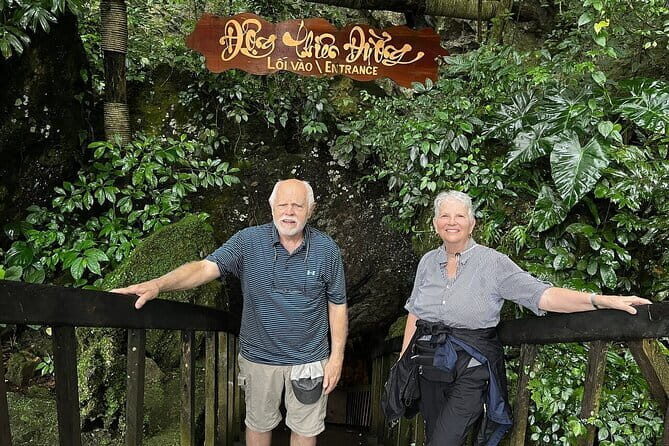 Hue to Paradise Cave: Explore the Natural Wonder on Even Days - Lunch and the Drive to Phong Nha