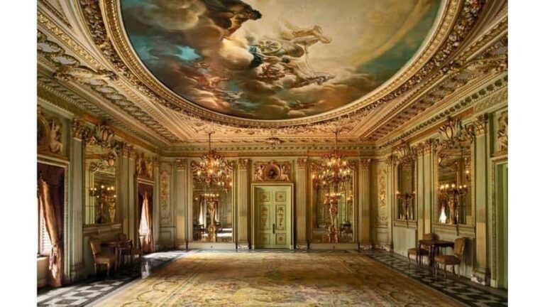 Indore Full-Day Tour: Heritage Sights & Temples - Indore Full-Day Tour: An In-Depth Look