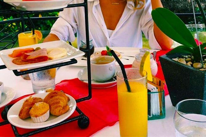 Infinity Amore Romantic Dining in Ubud - Detailed Breakdown of the Itinerary