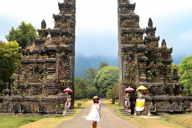 Instagram Tour : Banyumala Waterfall - Handara Heaven Gate - Ulundanu Temple - What’s Included and What’s Not