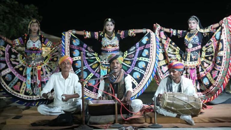 Jaipur: Private Full Day Sightseeing Tour By Car with Guide - Why You Should Consider This Tour