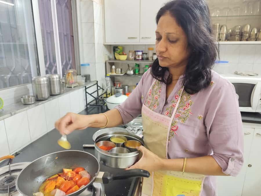 Jaipur: Rajasthani Food Cooking Experience with Local Family - Why This Tour Stands Out