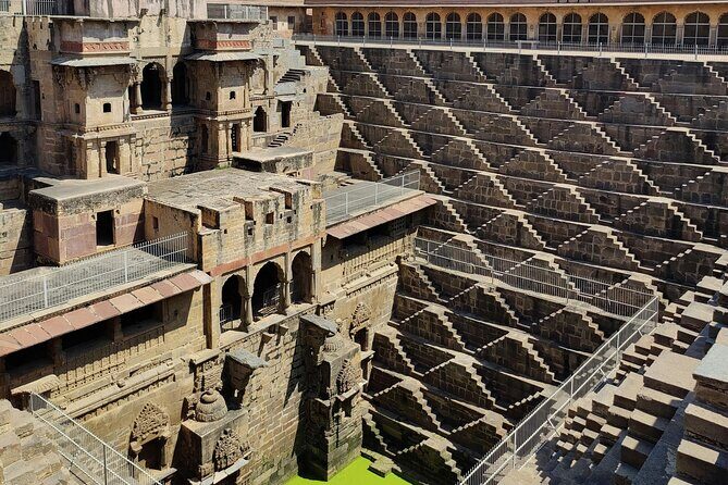 Jaipur to Agra Overnight Tour with Abhaneri and Fatehpur Sikri - A Closer Look at the Itinerary