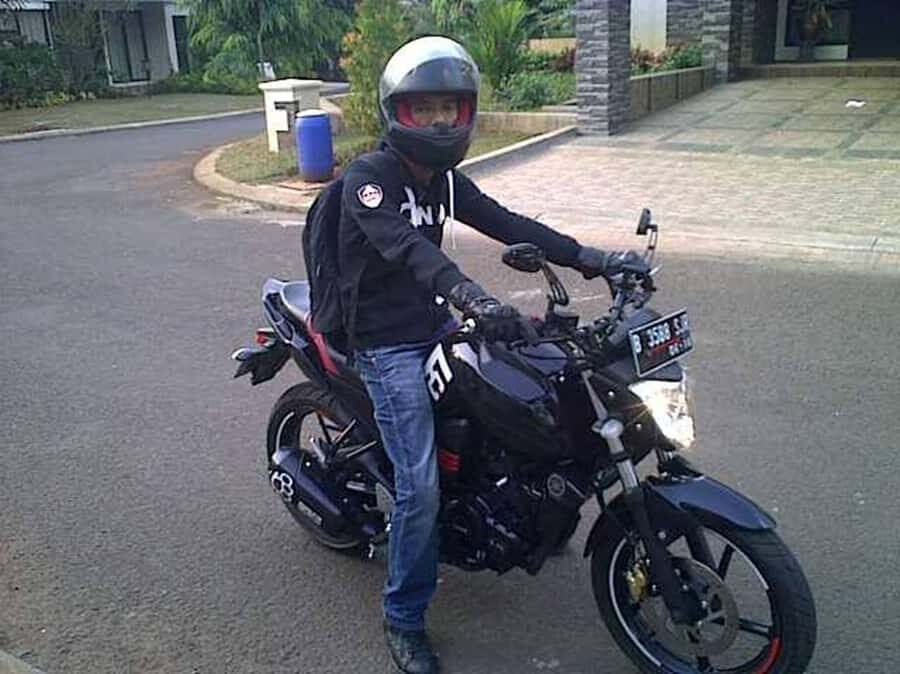 Jakarta:: City Sightseeing Motorbike Tour - Key Points