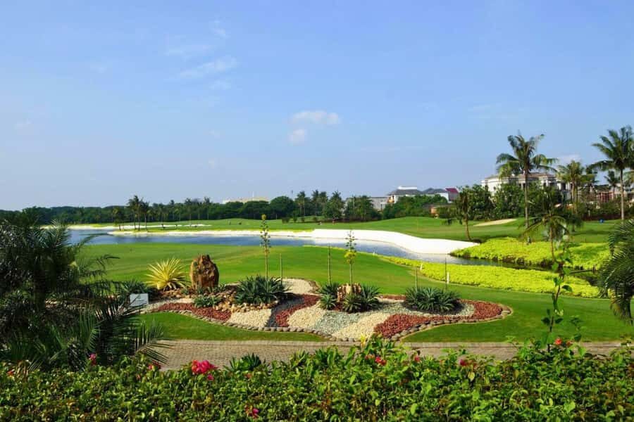Jakarta: Golf at Sedayu Indo & Damai Indah Golf 36-Hole Tour - Final Thoughts: Who Should Consider This Tour