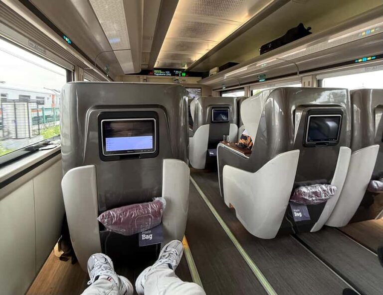 Jakarta: Java to Bali Train Tour with Hotels - Accommodation and Comfort