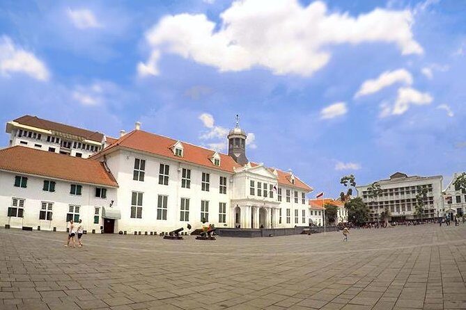 Jakarta Private Customized Full Day Tour - What’s Included and What’s Not