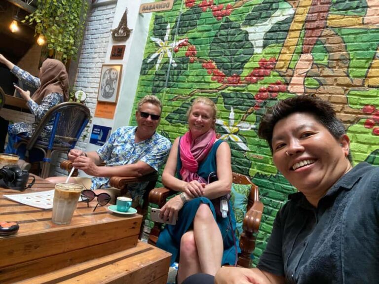 Jakarta: Private Walking Tour with a Local - Detailed Breakdown of the Itinerary