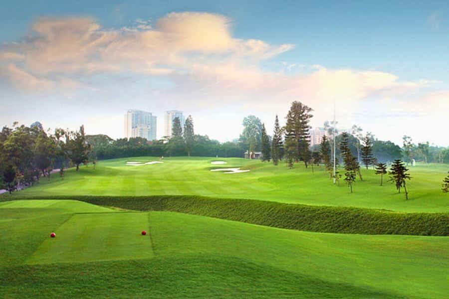 Jakarta: Sunrise Golf Experience at Pondok Indah w/ Transfer - Additional Details and Practical Tips
