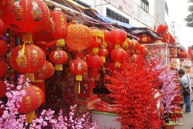 Jakarta Tour With Guide include Lunch - How the Tour Works: Logistics and Experience