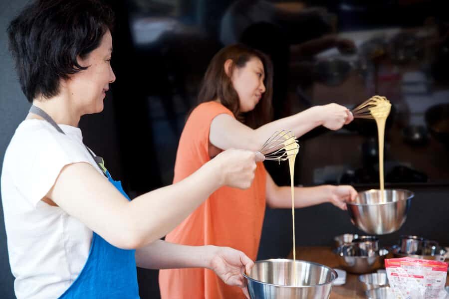 Japanese Sweets Cooking Class and Tsukiji Market Tour, Ginza - Value and Considerations