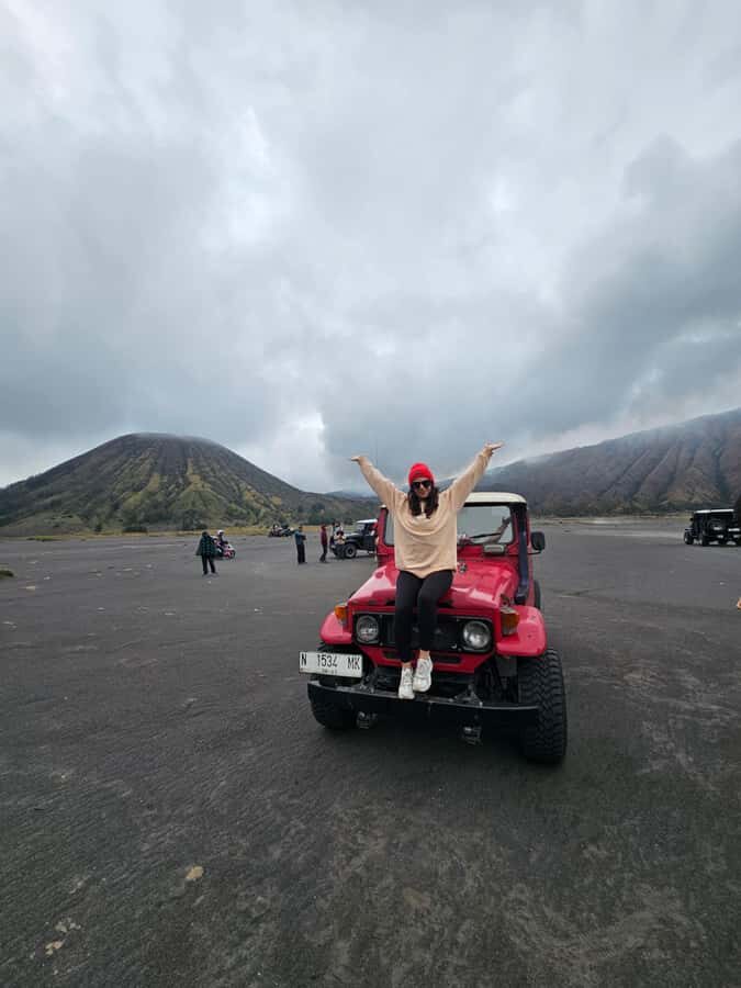 "Java Highlights: Yogyakarta to Bromo & Ijen Volcanoes" - Exploring Java: An In-Depth Look at the 6-Day Journey