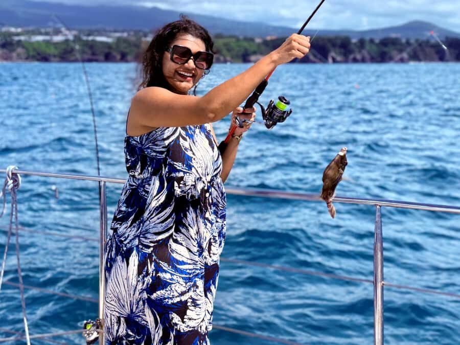 Jeju Small Group Tour incl. Yacht Cruise, Falls & Mt.Halla - What Makes This Tour Stand Out