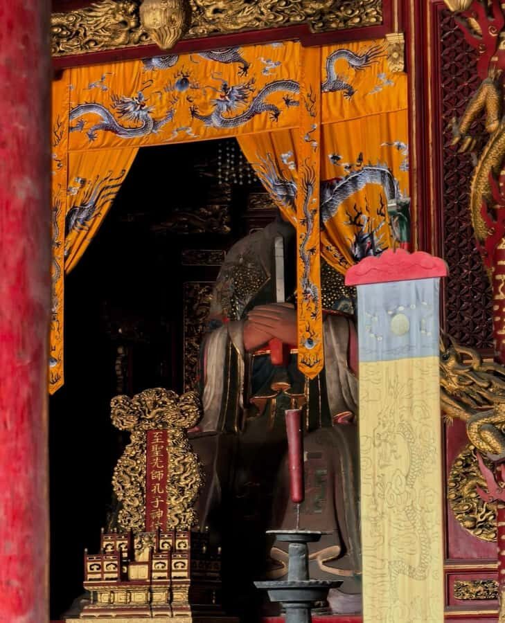 Jinan to Qufu: Confucius Temple, Mansion, Cemetery & Museum - Exploring the UNESCO-listed Confucius Temple