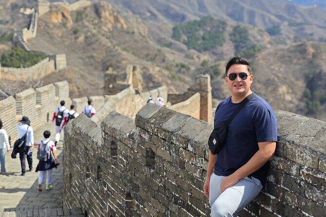 Jingshanling Great Wall and Gubei Water Town Day Tour - Gubei Water Town: A Picturesque Cultural Stop