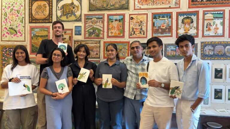 Jodhpur: Miniature Painting Workshop with Pickup and drop - Exploring the Details of the Jodhpur Miniature Painting Workshop