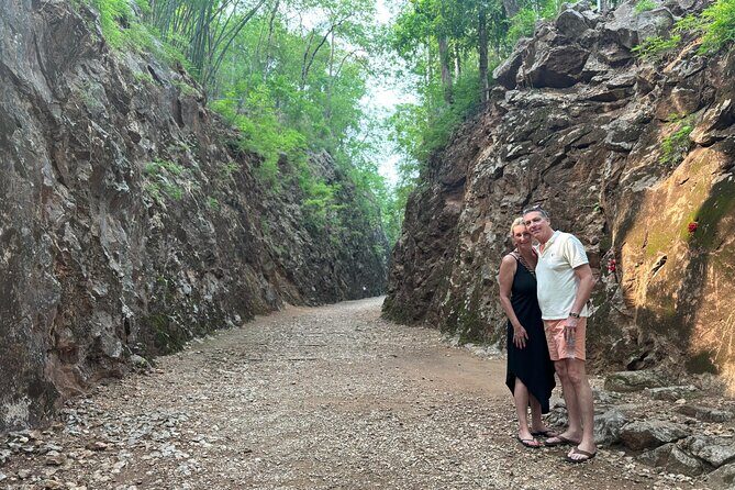 Kanchanaburi Tour Hellfire Pass History tour - A Detailed Look at the Kanchanaburi Hellfire Pass History Tour