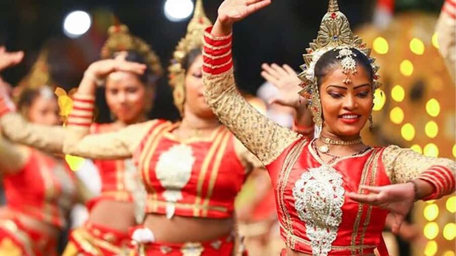 Kandy Esala Perahera (2026 Aug-18 - 2026 Aug-27) - The Experience: What to Expect and Why It Matters