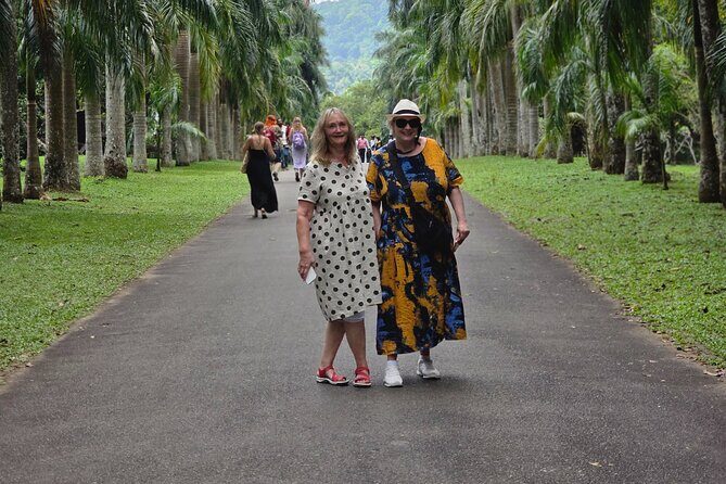 Kandy Full Day Tour Private All Inclusive - How Well Does It All Fit Together?