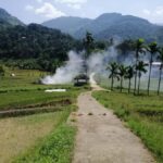 Kandy: Knuckles Mountain Range Full-Day Hike with Lunch - Hiking Through the Knuckles Mountain Range (Approx. 2.5 hours)