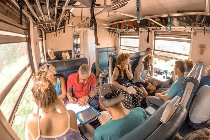 Kandy to Ella train ride on (Train No: 1015 "Udarata Menike") - What to Expect During the Ride