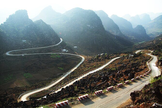 Karst Plateau Geopark Tour for 3 Days and 2 Nights from Hanoi - What Makes This Tour Stand Out