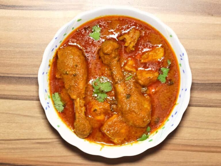 Kathmandu: Guided Local Chicken Dinner/lunch with 10+ items - Analyzing the Value