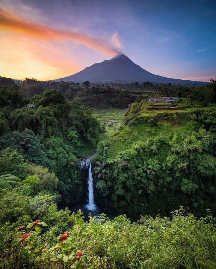 Kedung Kayang Waterfall & Selogriyo with Trek 1km Ricefield - A Deep Dive into the Day Trip Experience