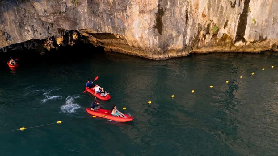 Khao Lak: Twilight Sea Canoe and Glowing Plankton Tour