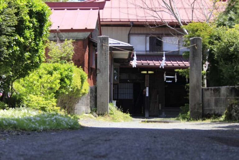 (Kikuyabou) Fujiyoshida: Mt. Fuji Pilgrimage Tour with Lunch - Practical Details and Value