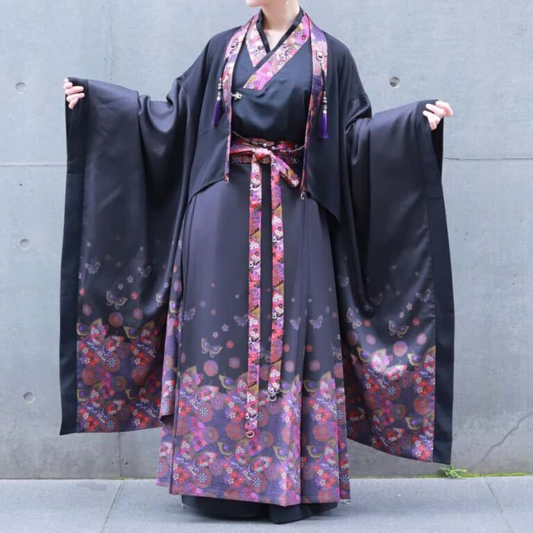 Kimono-like Clothing Rental and makeover Tour in Harajuku - The Outfits: Style and Comfort