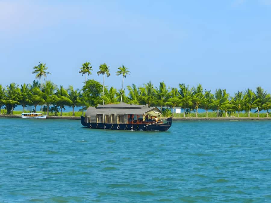 Kochi to Kumarakom: Heritage Tour & Sunset Trails - Detailed Breakdown of the Itinerary