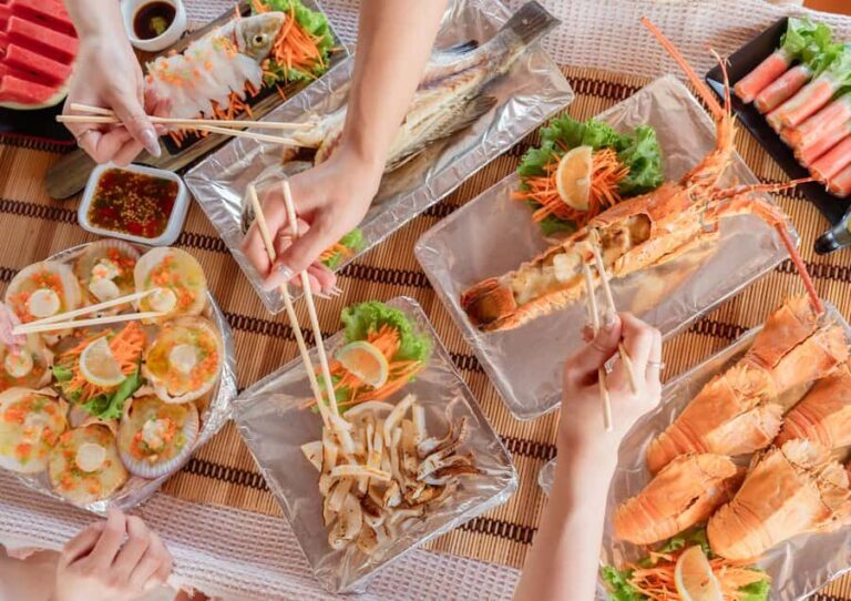 Koh Larn: Private Wooden Boat Charter with Seafood Set - An Authentic Marine Adventure