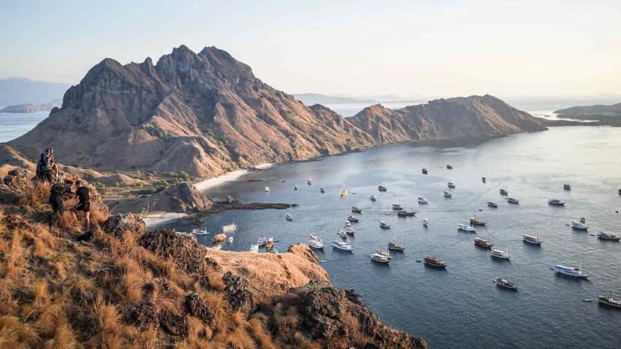 Komodo Island: Day Trip with Speedboat (6 Destinations) - Detailed Breakdown of the Tour Experience